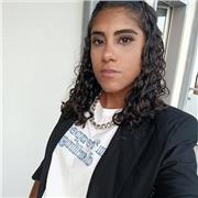 Graduanda em licenciatura em Letras
